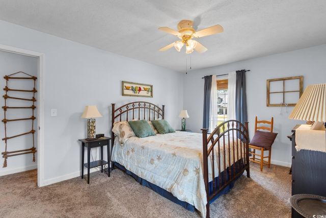 207 Green Lake Dr., Myrtle Beach, SC 29572