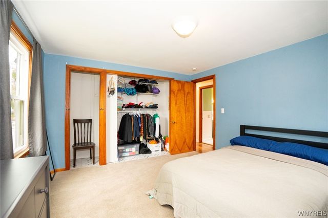 130 Calvin Court North, Tonawanda, NY 14150