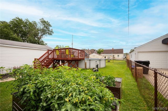 130 Calvin Court North, Tonawanda, NY 14150