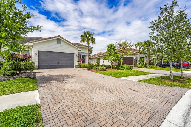 19515 WEATHERVANE Way, The Acreage, FL 33470