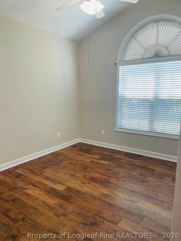 310 Oakridge Drive, Raeford, NC 28376