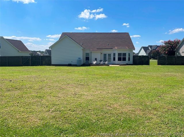 310 Oakridge Drive, Raeford, NC 28376