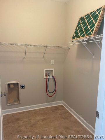 310 Oakridge Drive, Raeford, NC 28376