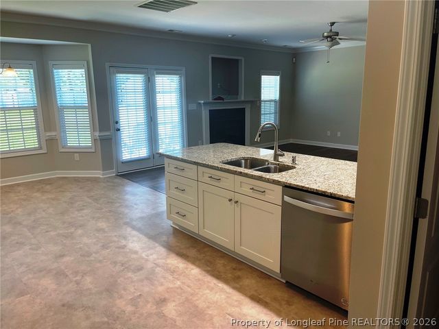 310 Oakridge Drive, Raeford, NC 28376