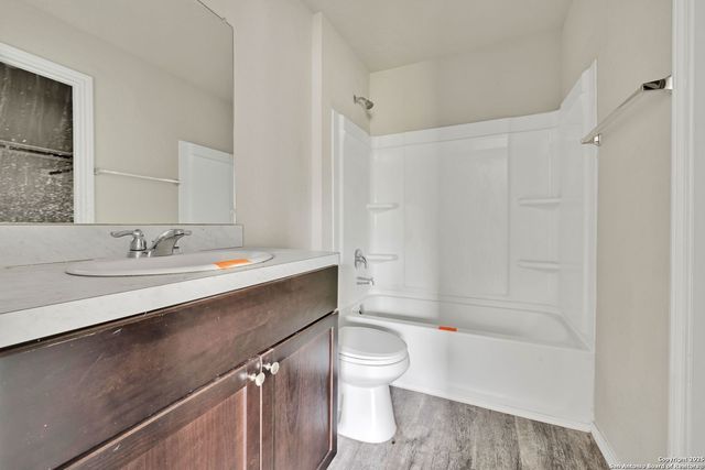 7806 NOPALITOS COVE, San Antonio, TX 78239