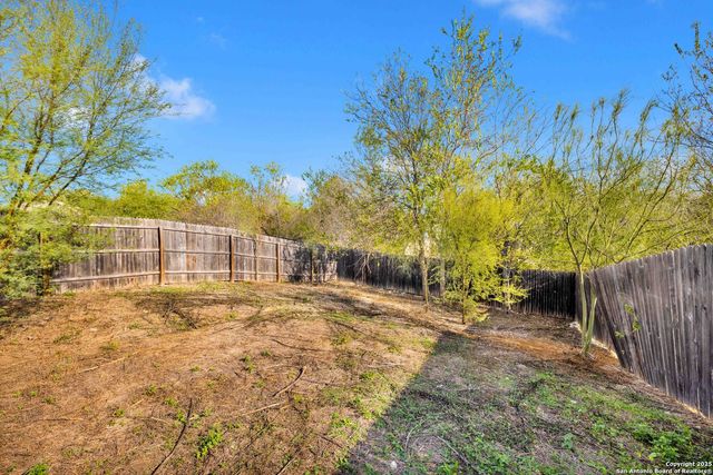 7806 NOPALITOS COVE, San Antonio, TX 78239