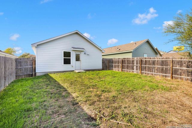 7806 NOPALITOS COVE, San Antonio, TX 78239