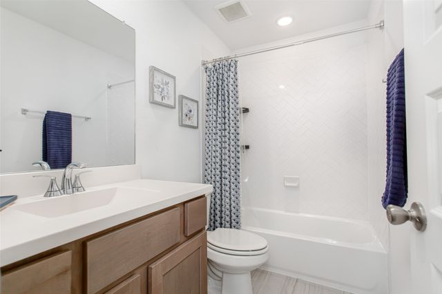 1516 Lantana Avenue, Aubrey, TX 76227