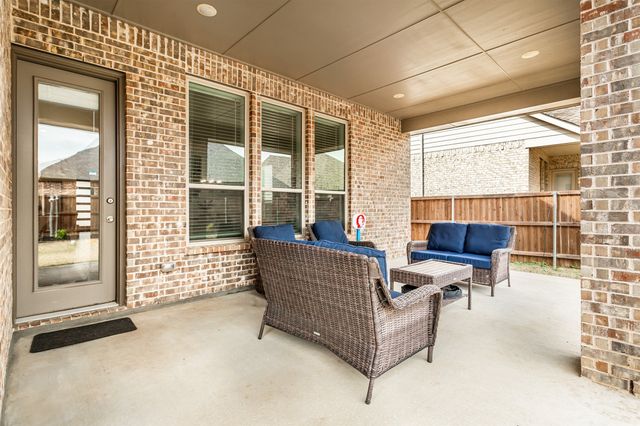 1516 Lantana Avenue, Aubrey, TX 76227