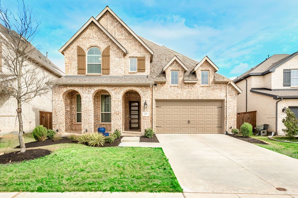 1516 Lantana Avenue, Aubrey, TX 76227