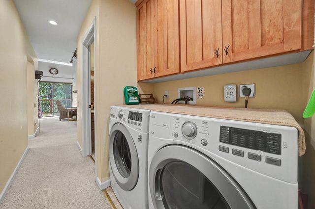 1206 Greensboro Way, Arnold, CA 95223