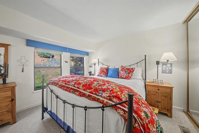 1206 Greensboro Way, Arnold, CA 95223