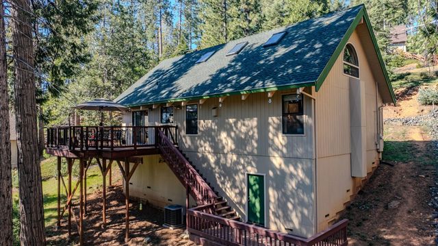 1206 Greensboro Way, Arnold, CA 95223