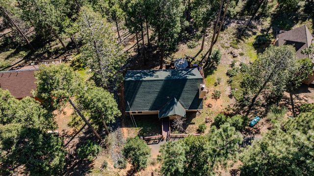 1206 Greensboro Way, Arnold, CA 95223