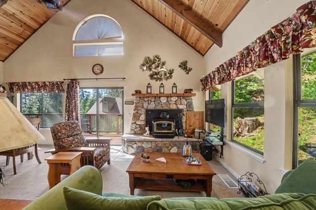 1206 Greensboro Way, Arnold, CA 95223