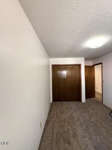 51250 Parker Road, La Pine, OR 97739