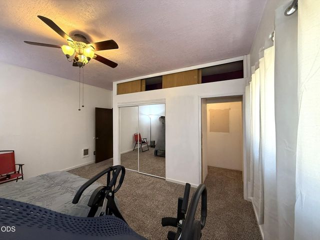 51250 Parker Road, La Pine, OR 97739