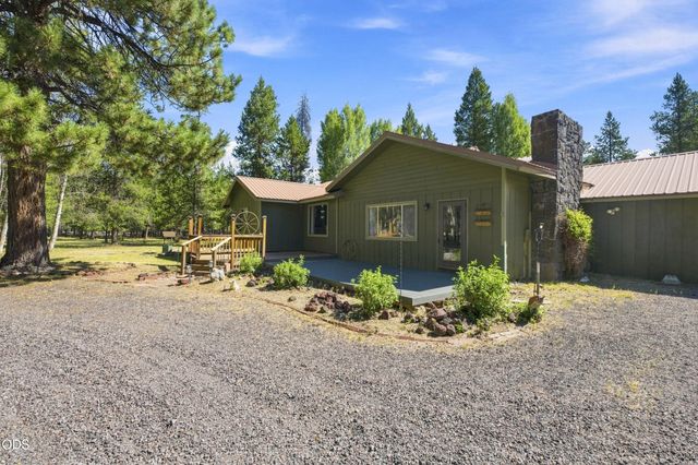 51250 Parker Road, La Pine, OR 97739