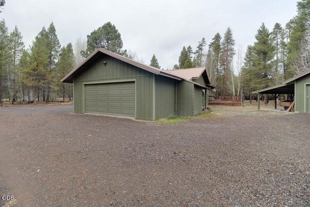 51250 Parker Road, La Pine, OR 97739