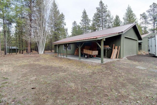51250 Parker Road, La Pine, OR 97739