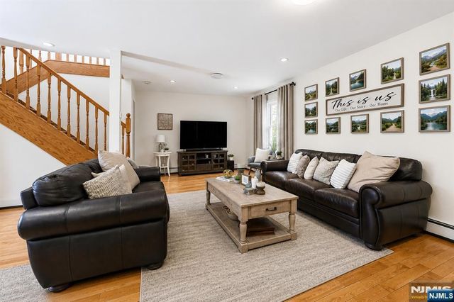 340 Madison Avenue, New Milford, NJ 07646