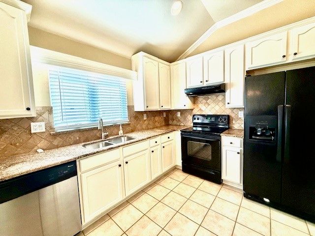 9608 Applewood Trail, Denton, TX 76207