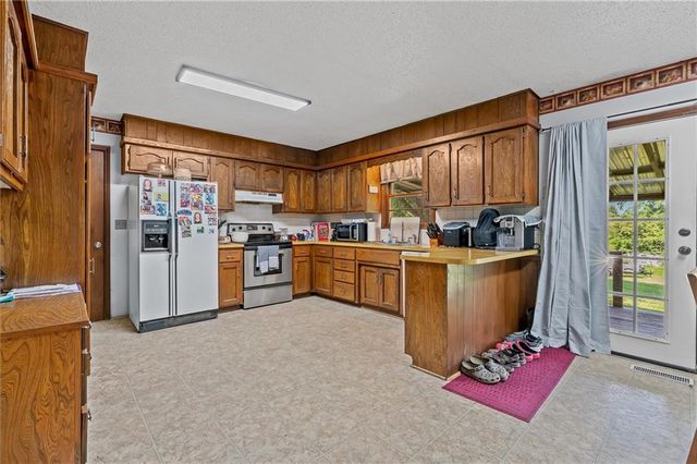 21062 Bright Lane, Lawson, MO 64062