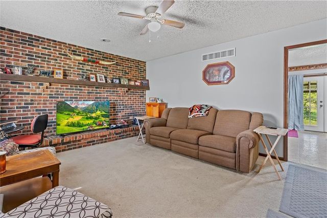 21062 Bright Lane, Lawson, MO 64062