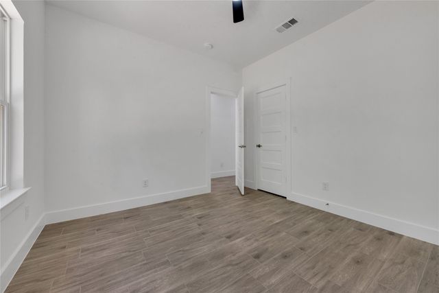 115 Gibson Lane, Valley View, TX 76272