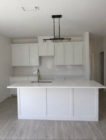 115 Gibson Lane, Valley View, TX 76272