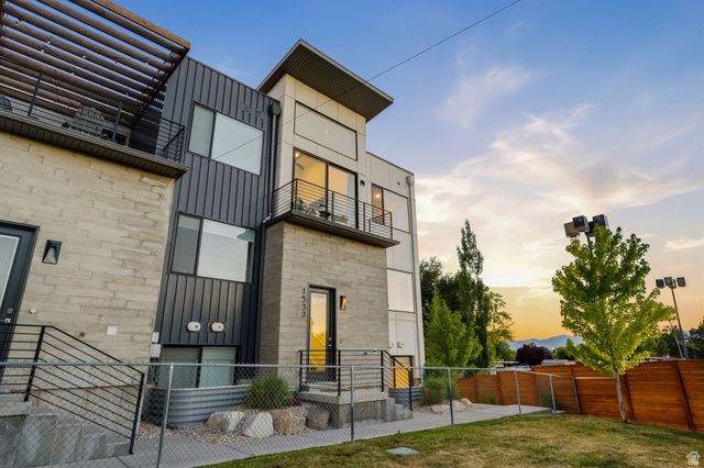 1537 E TALO CT, Millcreek, UT 84106