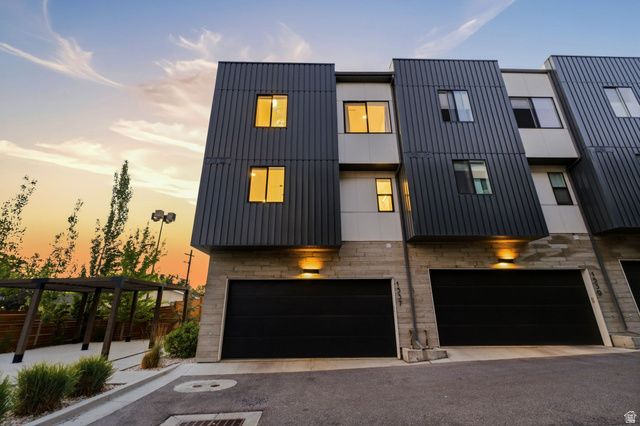1537 E TALO CT, Millcreek, UT 84106