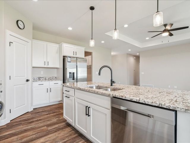 1326 Echo Ridge Lane, Marion, IA 52302