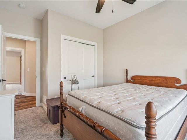 1326 Echo Ridge Lane, Marion, IA 52302