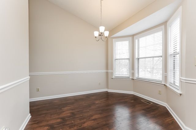 214 Natchez Ct, N, La Vergne, TN 37086