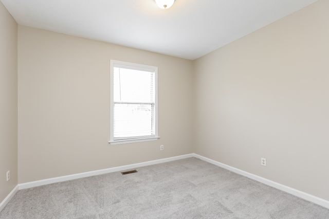 214 Natchez Ct, N, La Vergne, TN 37086