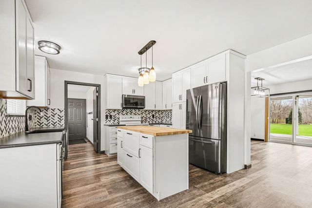 45284 Co Rd 703, Covert Twp, MI 49038