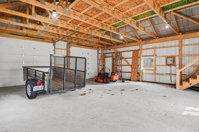 45284 Co Rd 703, Covert Twp, MI 49038