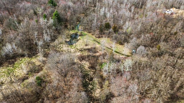 45284 Co Rd 703, Covert Twp, MI 49038