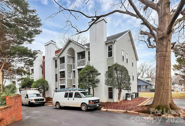 430 Queens Road 711, Charlotte, NC 28207