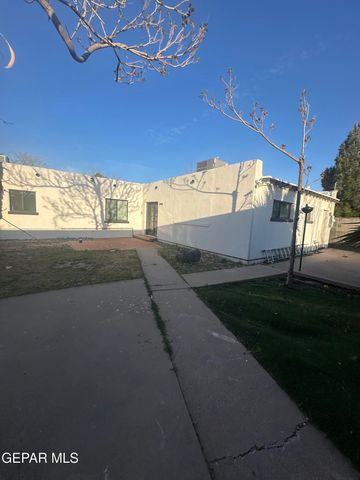4527 Emory Road, El Paso, TX 79922