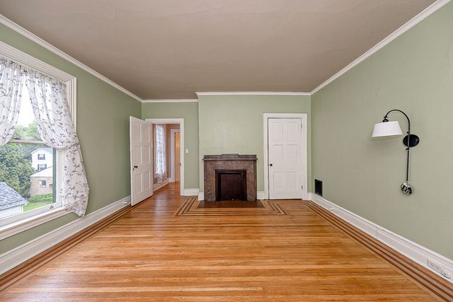 700 4th STREET, Oakmont, PA 15139