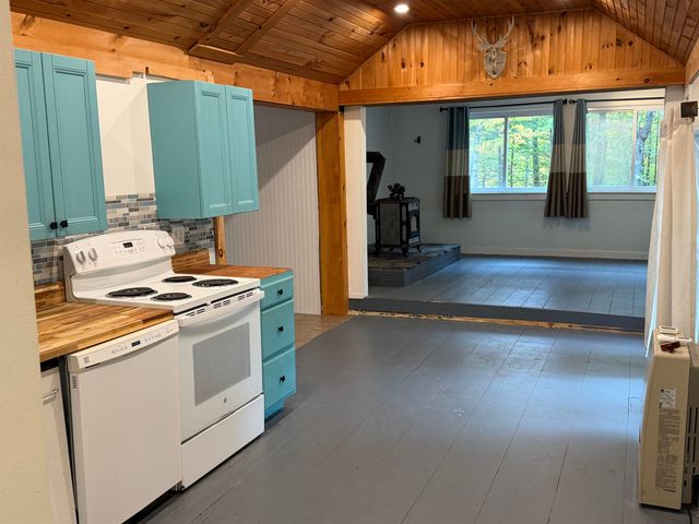 322 Kings Highway, New Durham, NH 03855