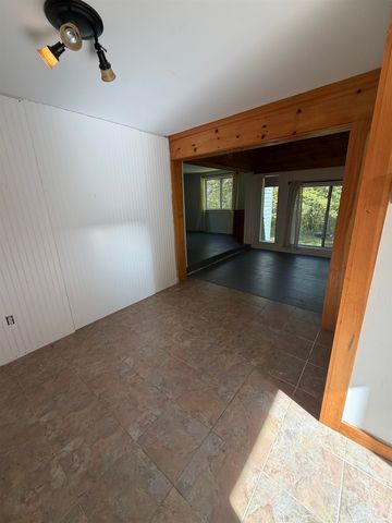 322 Kings Highway, New Durham, NH 03855