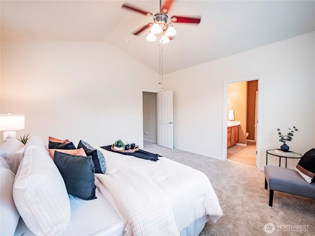5219 56TH Avenue SE, Lacey, WA 98503