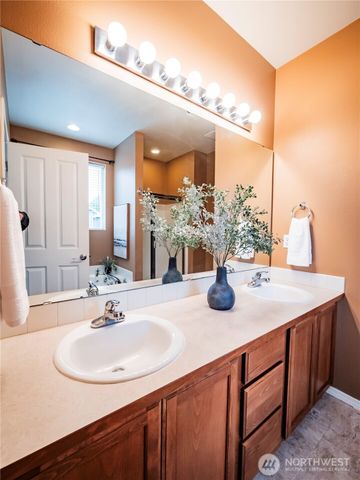 5219 56TH Avenue SE, Lacey, WA 98503