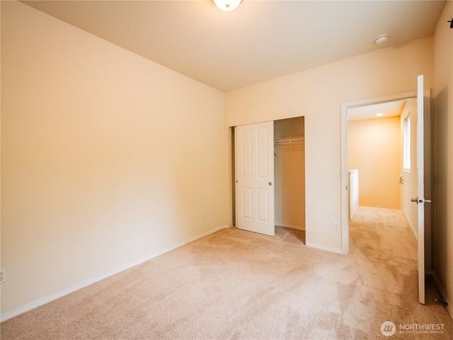 5219 56TH Avenue SE, Lacey, WA 98503