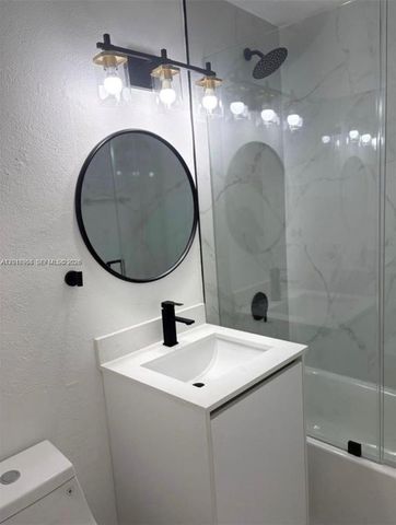 6104 SW 33rd St, Miramar, FL 33023