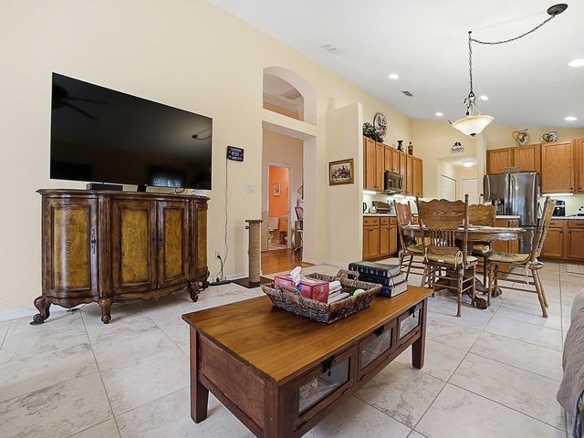 24317 BELLE MEDE DRIVE, Leesburg, FL 34748