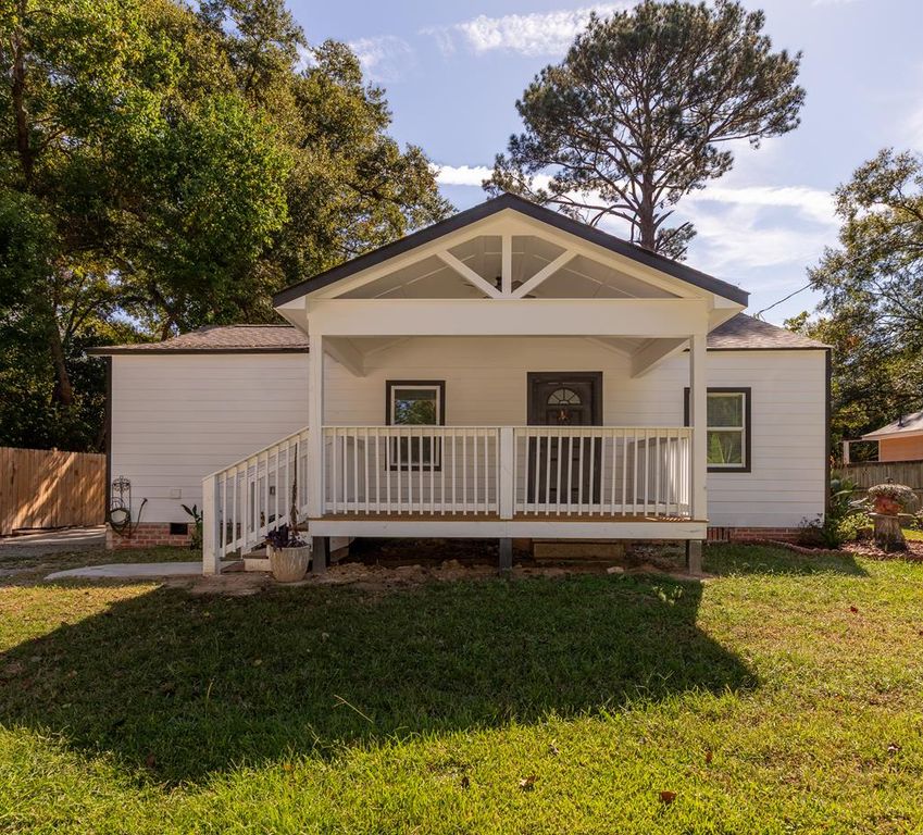 1618 Forestside Drive, Columbus, GA 31907